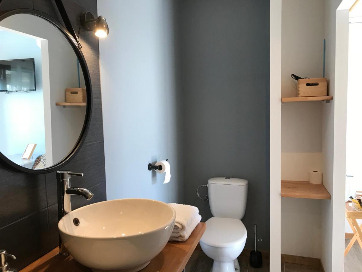 Les Costebelles Bed & Breakfast Valensole Bagian luar foto
